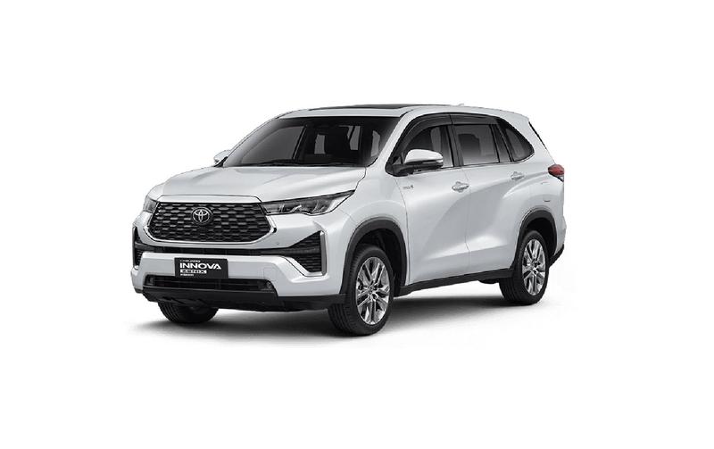 Sewa Toyota Innova Zenix Batam - Hybrid MPV Terbaru